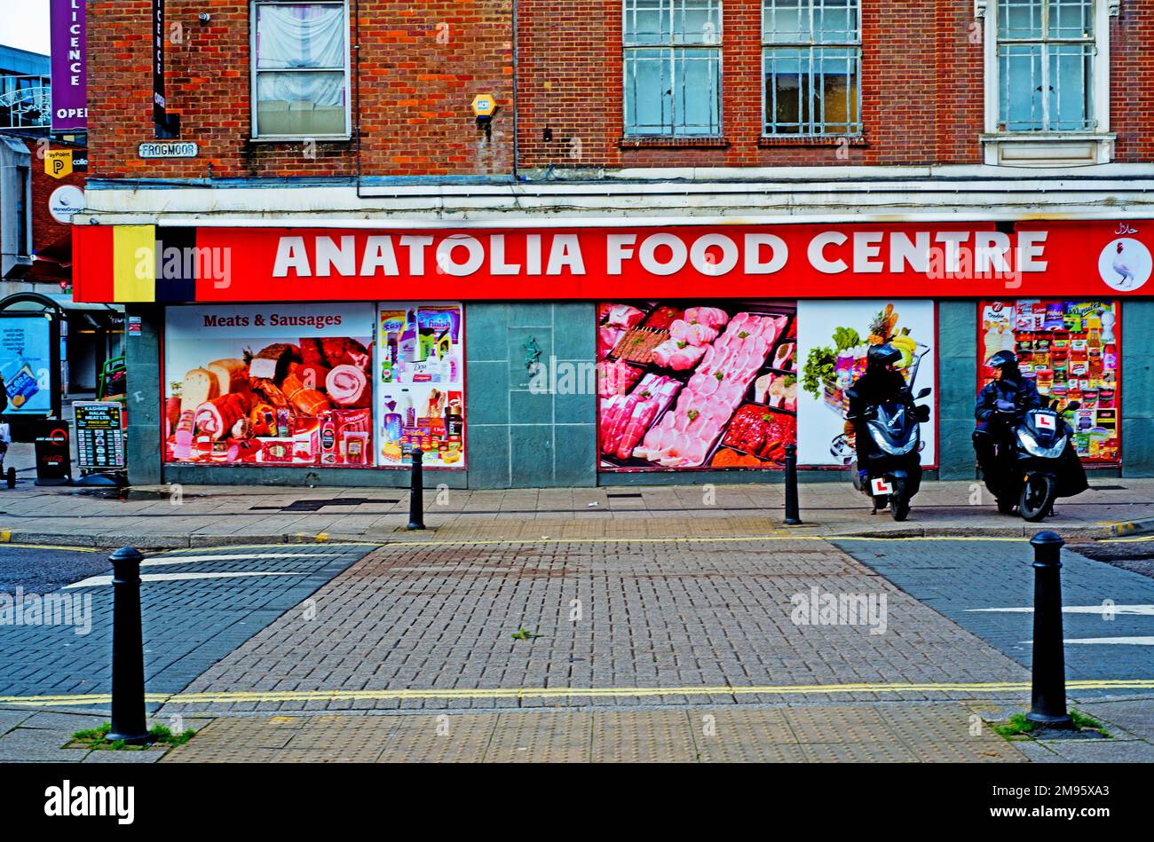 Centre alimentaire Anatolia, Frogmoor, High Wycombe, Buckinghamshire, Angleterre Banque D'Images