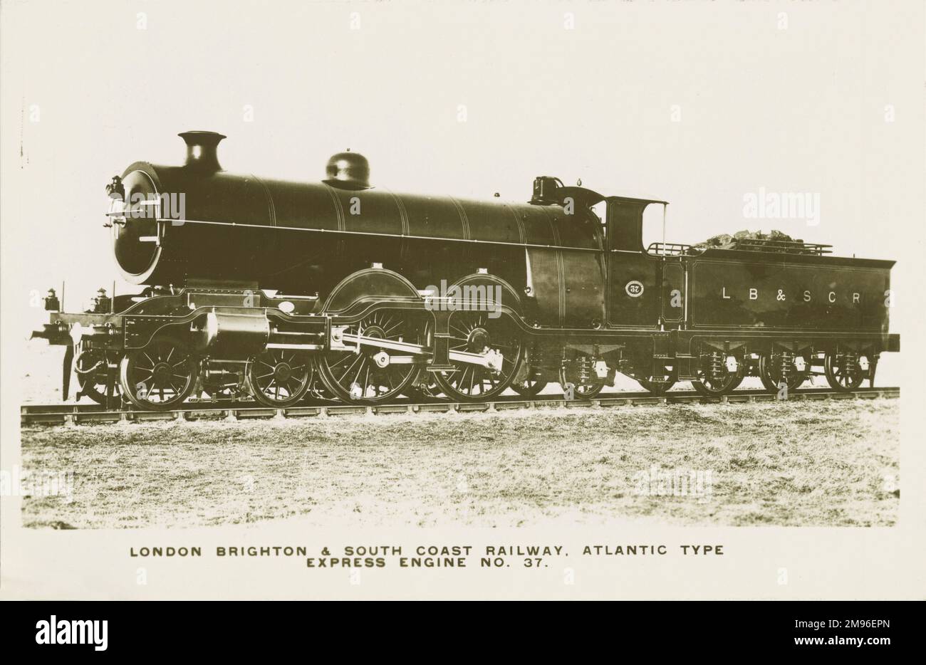 Locomotive no 37 de type Atlantique moteur express Banque D'Images Locomotive no 37 de type Atlantique moteur express Banque D'Images