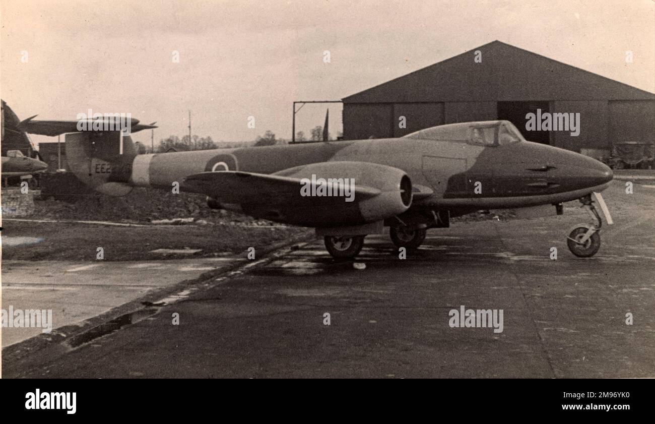 Gloster Meteor F1, EE221/G, moins sa nageoire supérieure. Banque D'Images