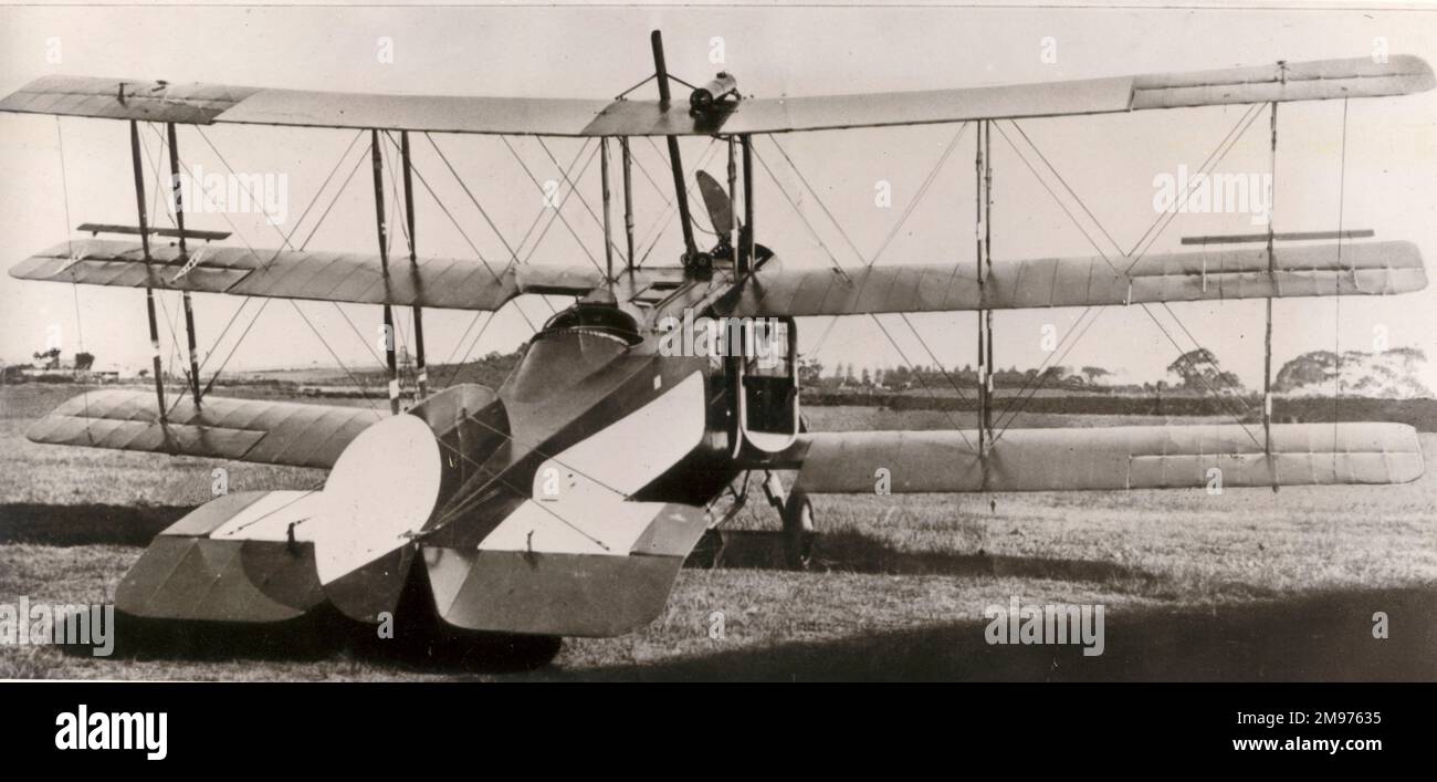 Avro Triplane, G-AUCR, a été le premier avion commercial conçu et construit après-guerre à être introduit en Australie. Hudson Fysh a pris l'avion en deuxième place dans le Derby aérien de 1921 à une vitesse moyenne de 69,5mph. Banque D'Images