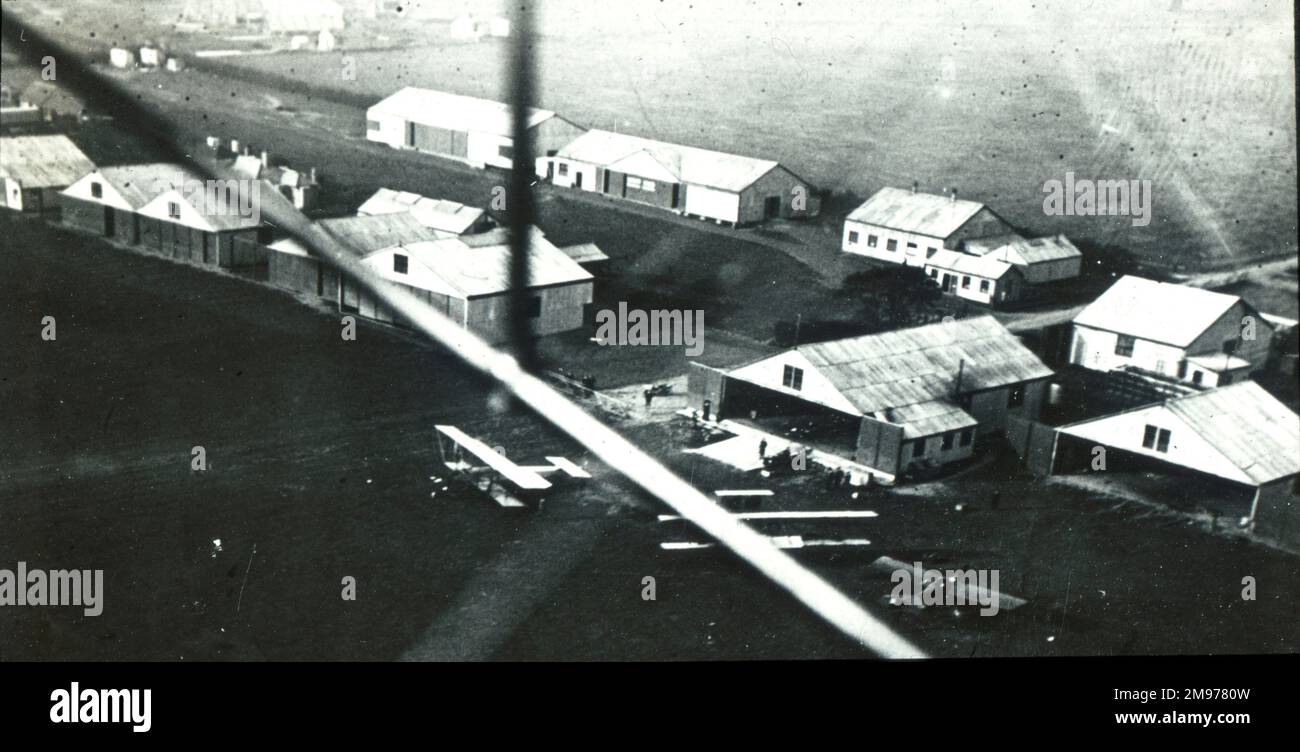 Vue sur Eastchurch depuis un avion Henry Farman. Banque D'Images