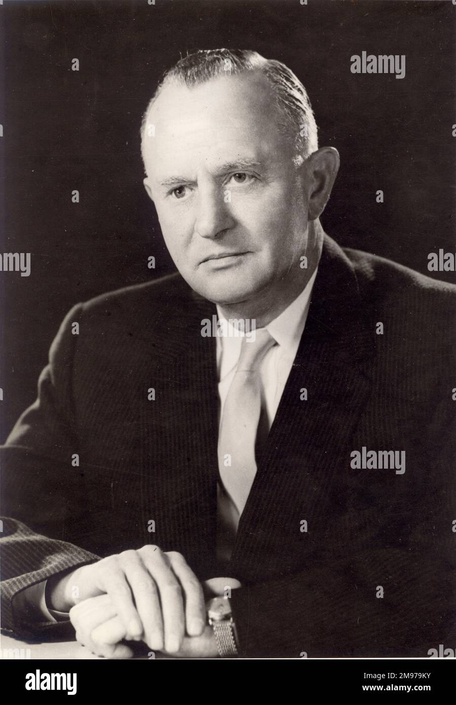 Sir George Herbert Dowty, FAIAA, FRAeS, 1901-1975, président de Raes, 1952-1953. Banque D'Images