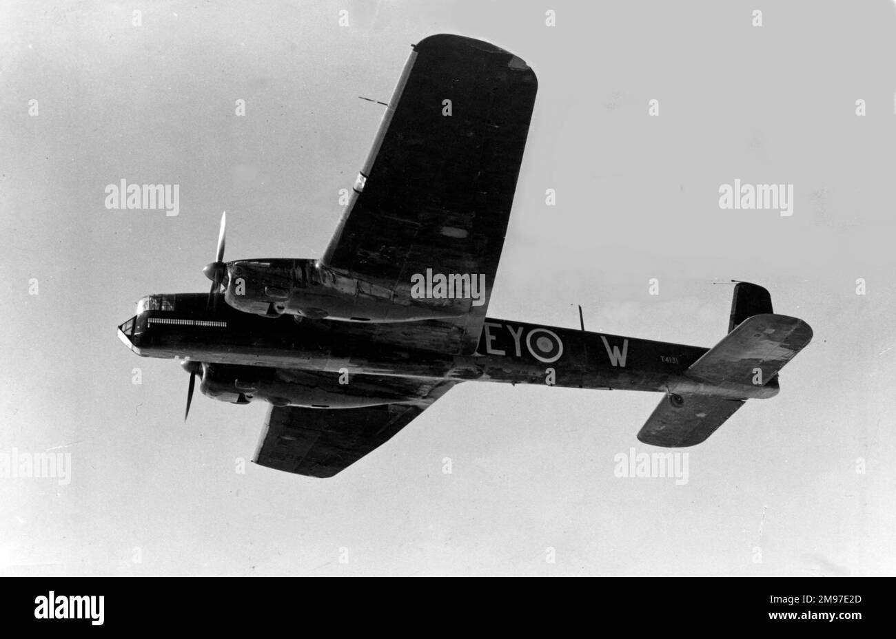 Armstrong Whitworth AW 38 Whitley V - déjà obsolète par le déclenchement de la guerre toujours limité aux opérations de nuit. Banque D'Images