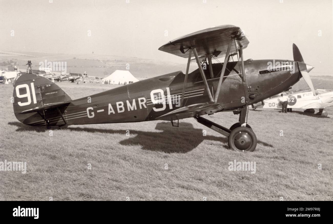 Hawker Hart II, G-ABMR, dans les couleurs de course d'après-guerre. Cet avion est actuellement exposé au RAF Museum, Hendon, enregistré en J9941. Banque D'Images