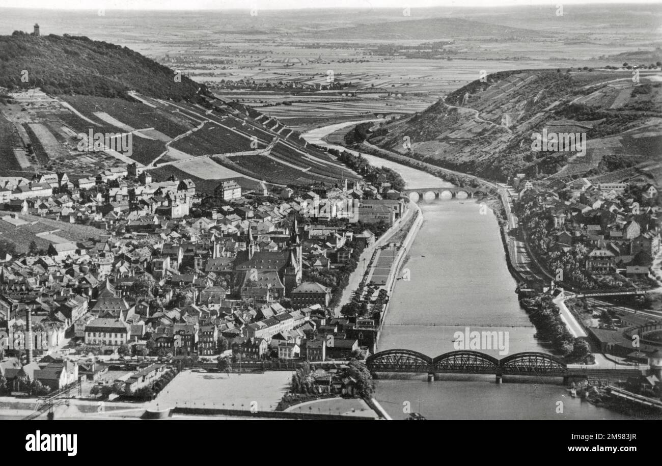 Vue aérienne de Bingen am Rhein, une ville du district de Mayence-Bingen en Rhénanie-Palatinat, Allemagne. Banque D'Images