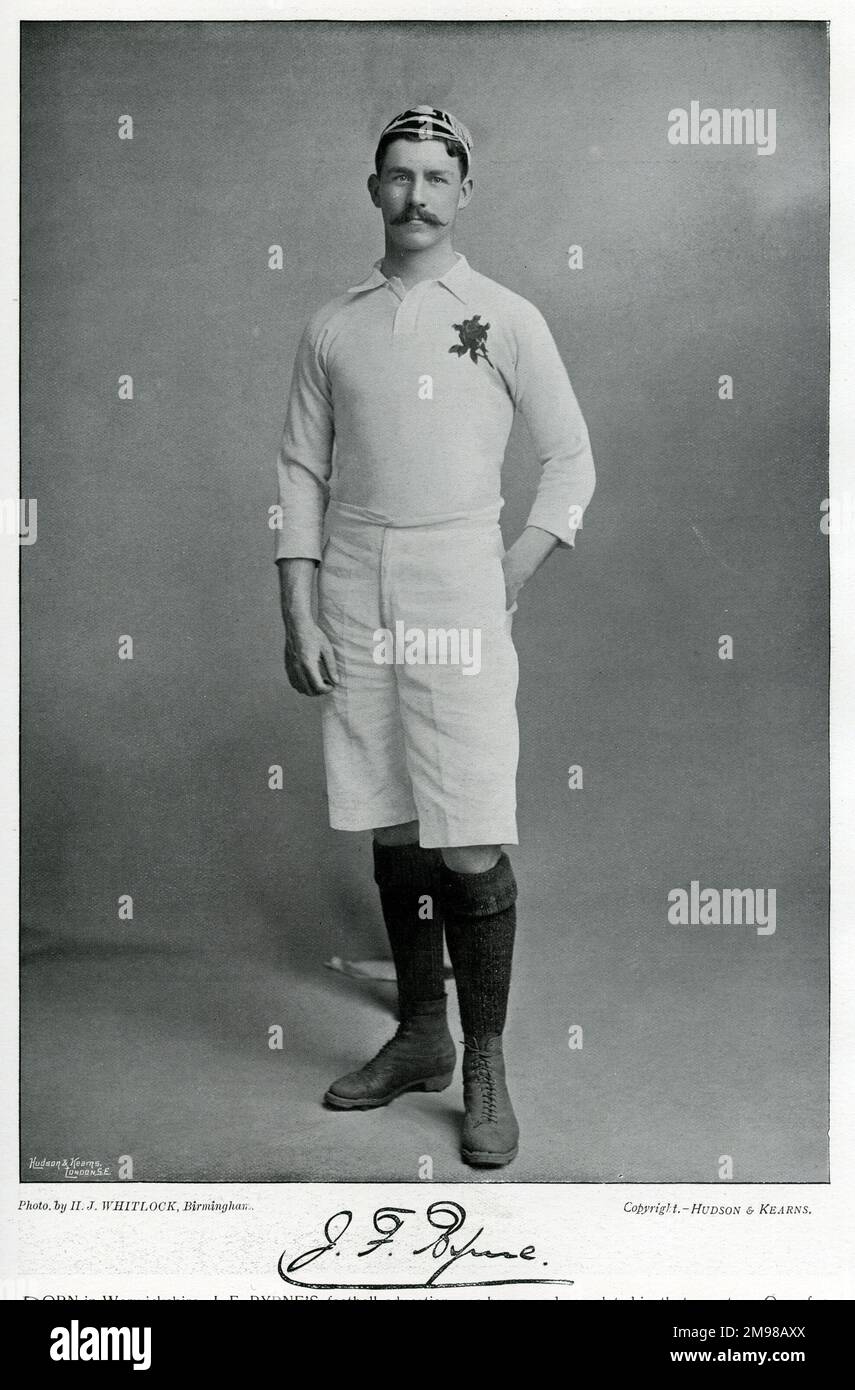 James Frederick Byrne (1871-1954), joueur de rugby pour l'Angleterre et les Lions britanniques et irlandais, et joueur de cricket de première classe pour le Warwickshire (capitaine). Banque D'Images