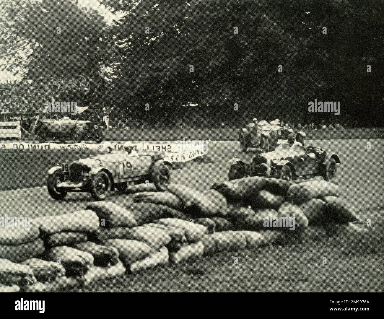 Courses sur route à Phoenix Park, Dublin, Irlande, avec Sir Malcolm Campbell au volant du numéro 1, une Mercedes. Banque D'Images