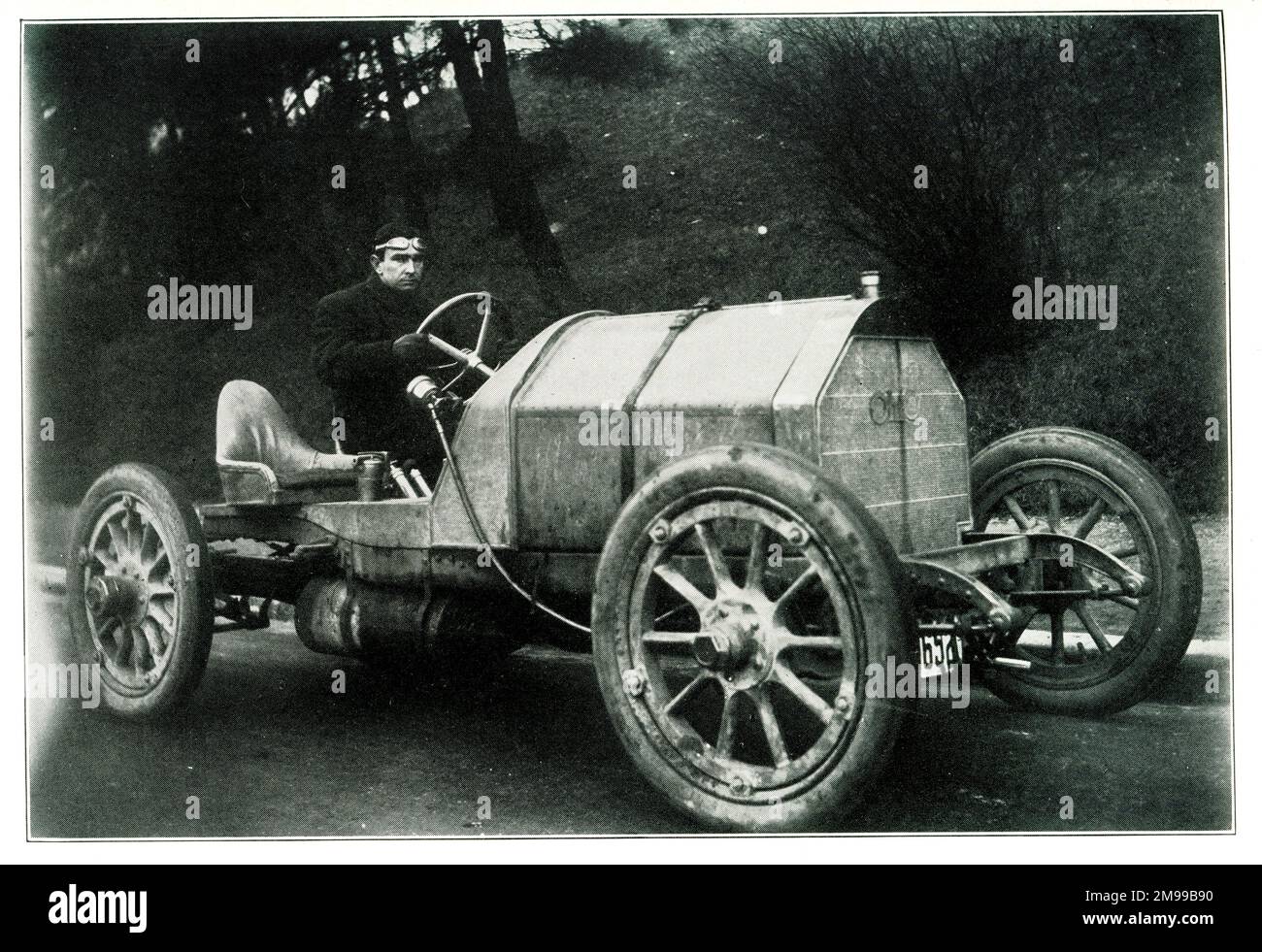Bob Burnam, couronné roi de vitesse du monde, dans son Ohio Racer. Banque D'Images