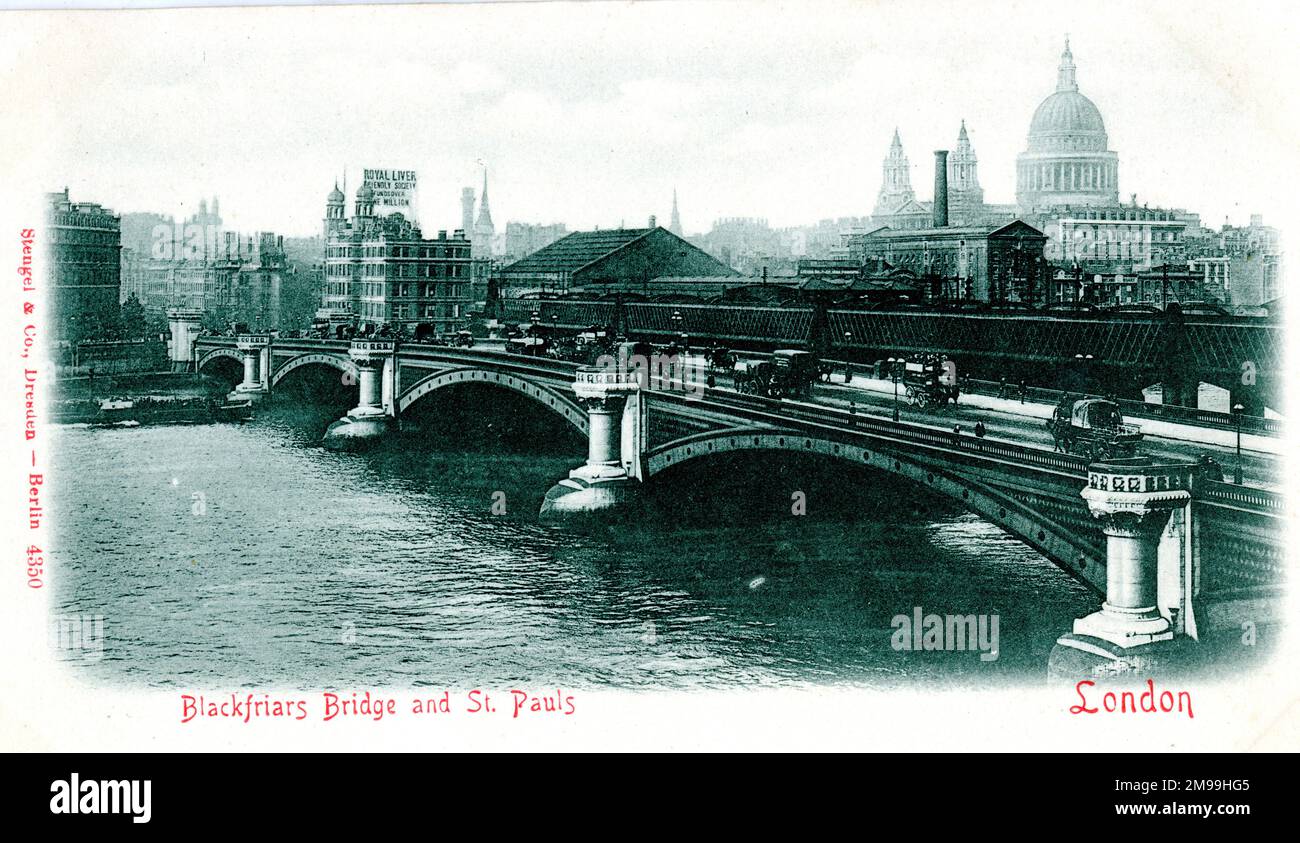 Blackfriars Bridge et St Paul's Cathedral, Londres. Banque D'Images
