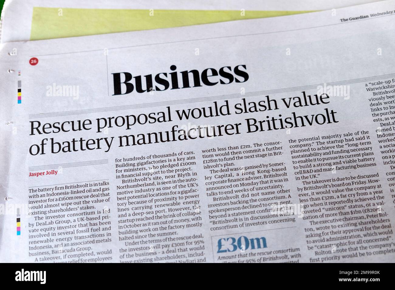 "La proposition de sauvetage va réduire la valeur du fabricant de batterie Britishvolt" Guardian journal titre d'affaires 11 janvier 20223 Londres Royaume-Uni Banque D'Images