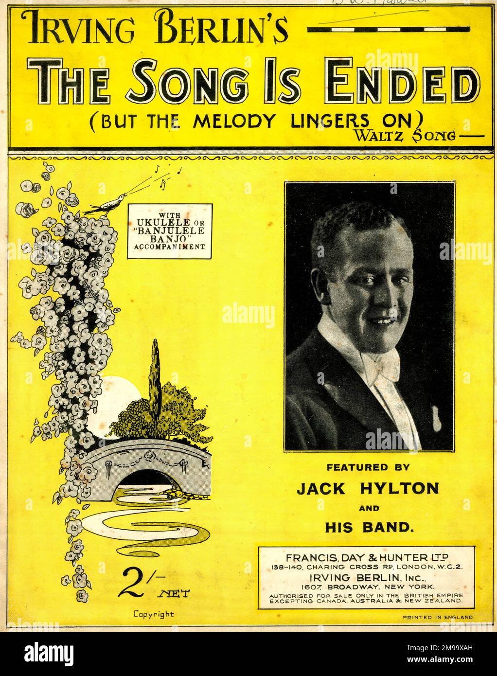 La couverture musicale, la chanson est terminée (mais la mélodie continue), la chanson de valse d'Irving Berlin, présentée par Jack Hylton et son groupe. Banque D'Images