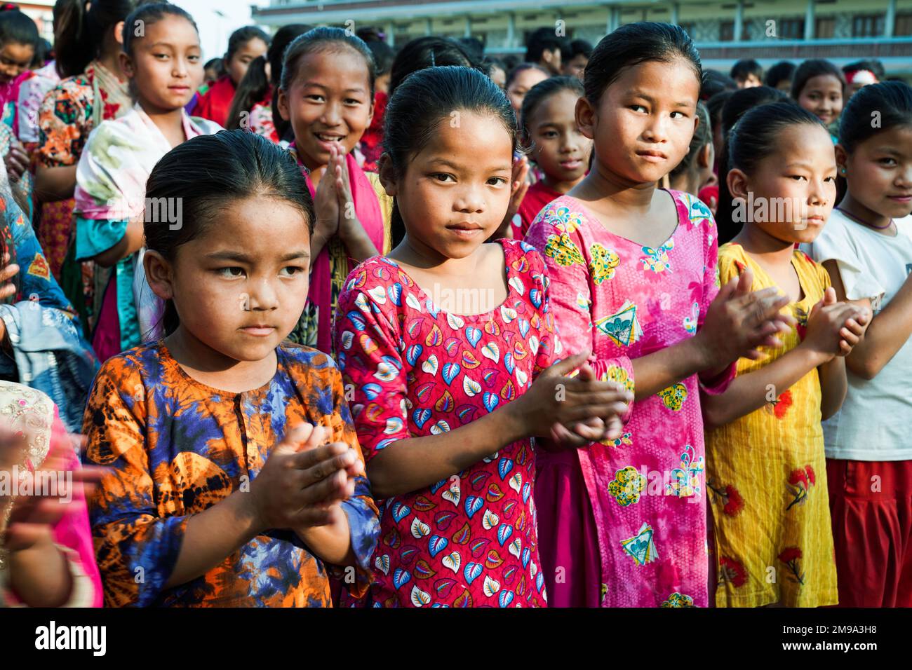 Schülerinnen der Novodaya-Chepang-Schule à Chitwan, au Népal Banque D'Images