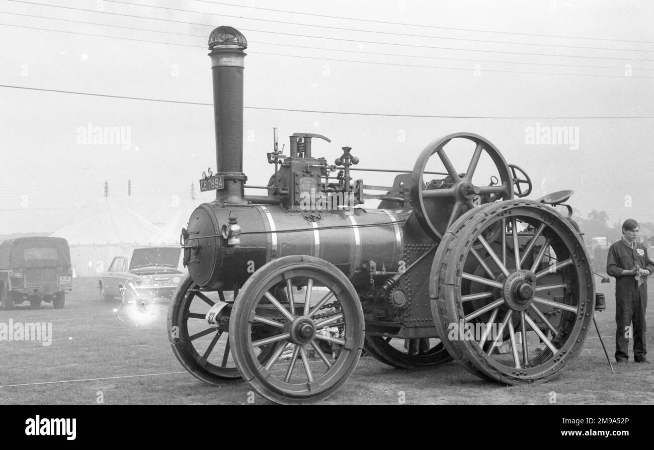 Fabricant : Fowell & Co., de St. Ives Type: Usage général Numéro du moteur: 93 Construit: 1904 enregistrement: Ce 7894 cylindres: Un seul PSN: 7 Nom: L'Abbé Banque D'Images