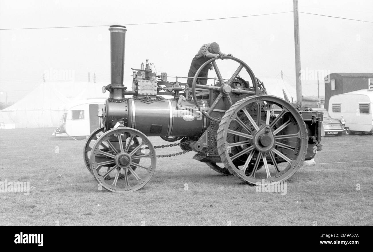 Fabricant: John Fowler & Co. De Leeds, Type: Usage général Numéro du moteur: 9698 Construit: 1903 enregistrement: HR 4732 ClassA4 cylindres: Un seul PSN: 6 Nom: Farmers Friend Banque D'Images