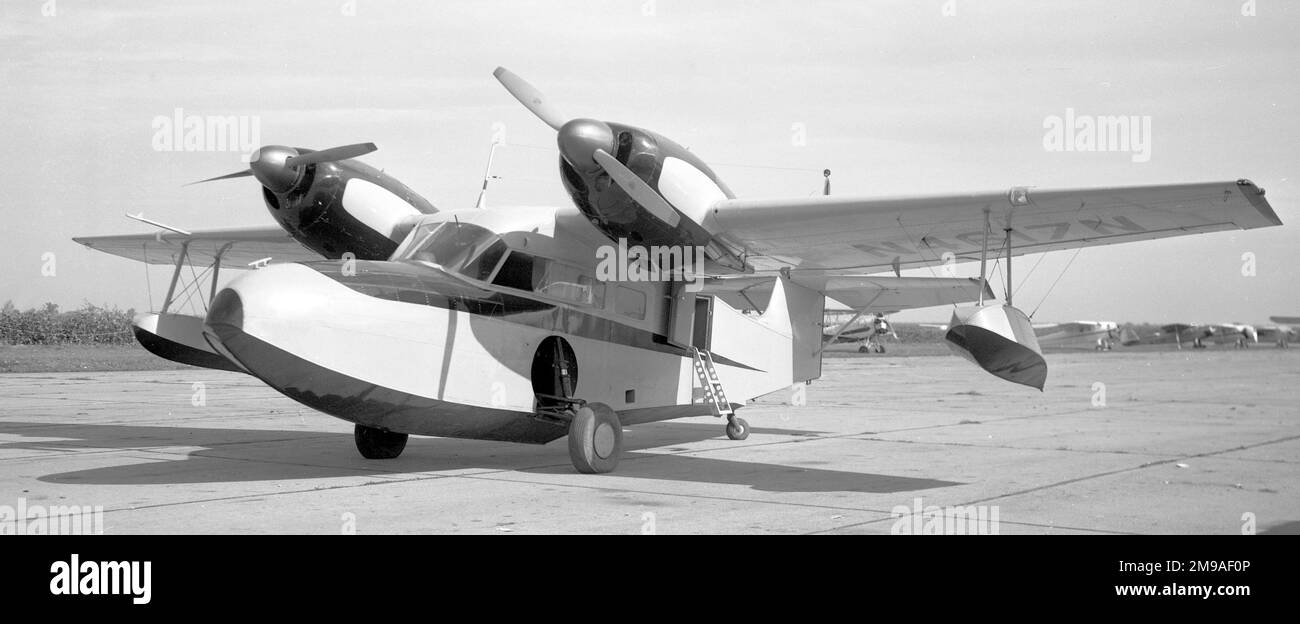Grumman G.44 Widgeon N4617 (msn 1364), qui est vu après avoir été réenginé avec Lycoming GO-435 six cylindres, horizontalement opposés moteurs d'environ 212 ch. Banque D'Images