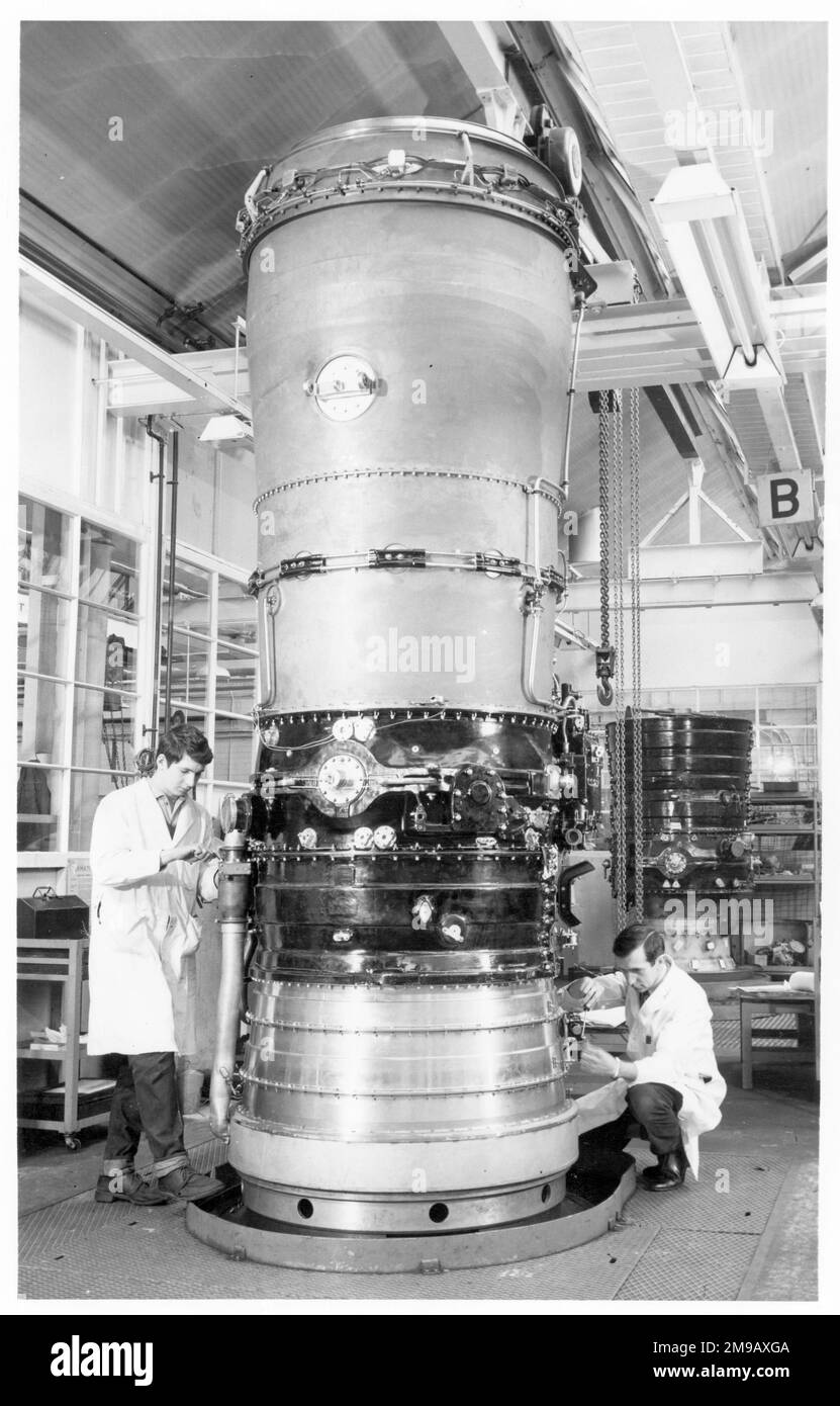 Rolls-Royce R.Co.43 moteur de turboventilateur Conway, dans l'atelier d'assemblage Rolls-Royce à Barnoldswick, dans le Yorkshire, en avril 1963. Banque D'Images