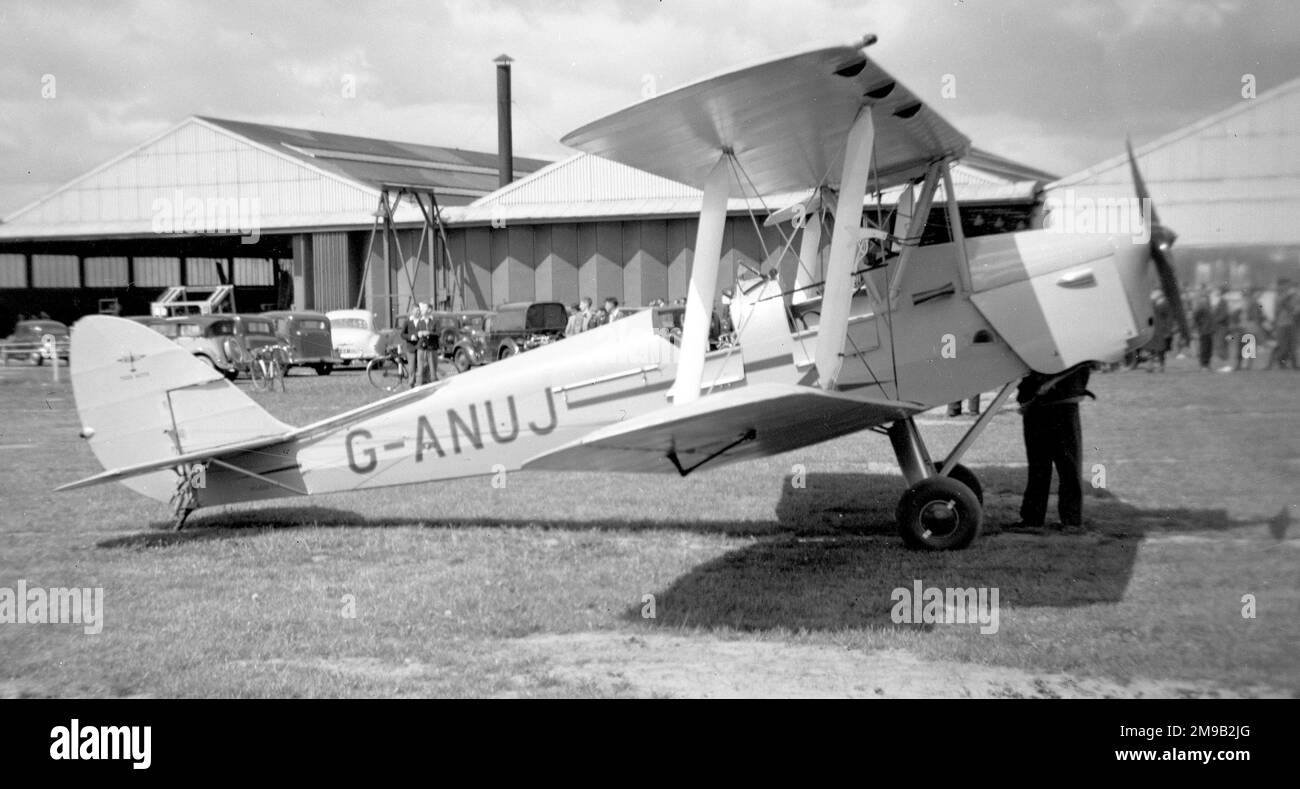 De Havilland DH.82A Tiger Moth II G-ANUJ (msn 85942, ex DF206). Banque D'Images