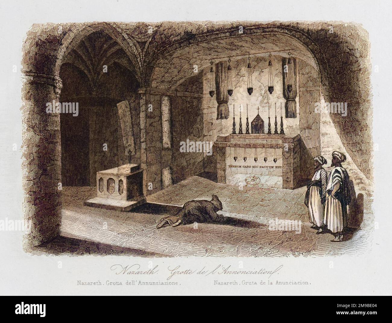 Vue à l'intérieur de la Grotte de l'Annonciation à Nazareth, où, selon la tradition, Marie aurait reçu une visite de l'Ange Gabriel. Banque D'Images