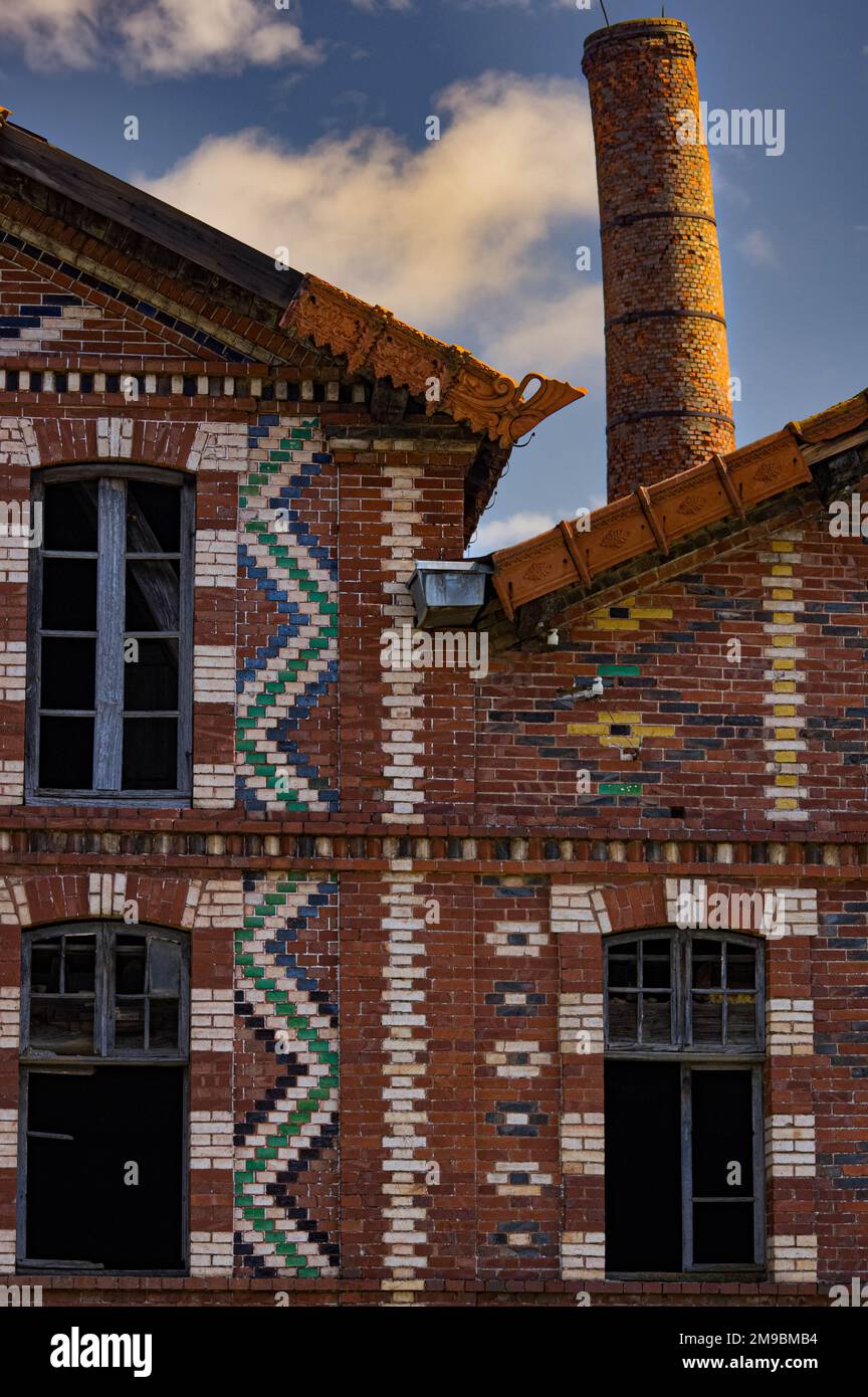 Usine de carreaux et de briques abandonnée, Tarbes, France Banque D'Images