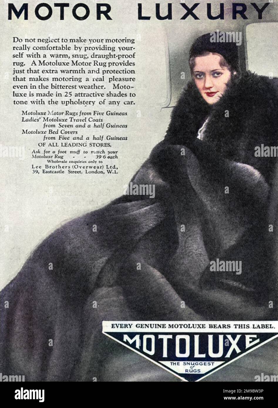 Publicité pour les tapis de luxe Motolluxe, « pour rendre votre véhicule vraiment confortable en vous offrant un tapis chaud, confortable et résistant à la traction... rend l'automobile un vrai plaisir, même par temps le plus doux ». Disponible en 25 nuances attrayantes pour s'appliquer à la garniture de n'importe quelle voiture. Banque D'Images