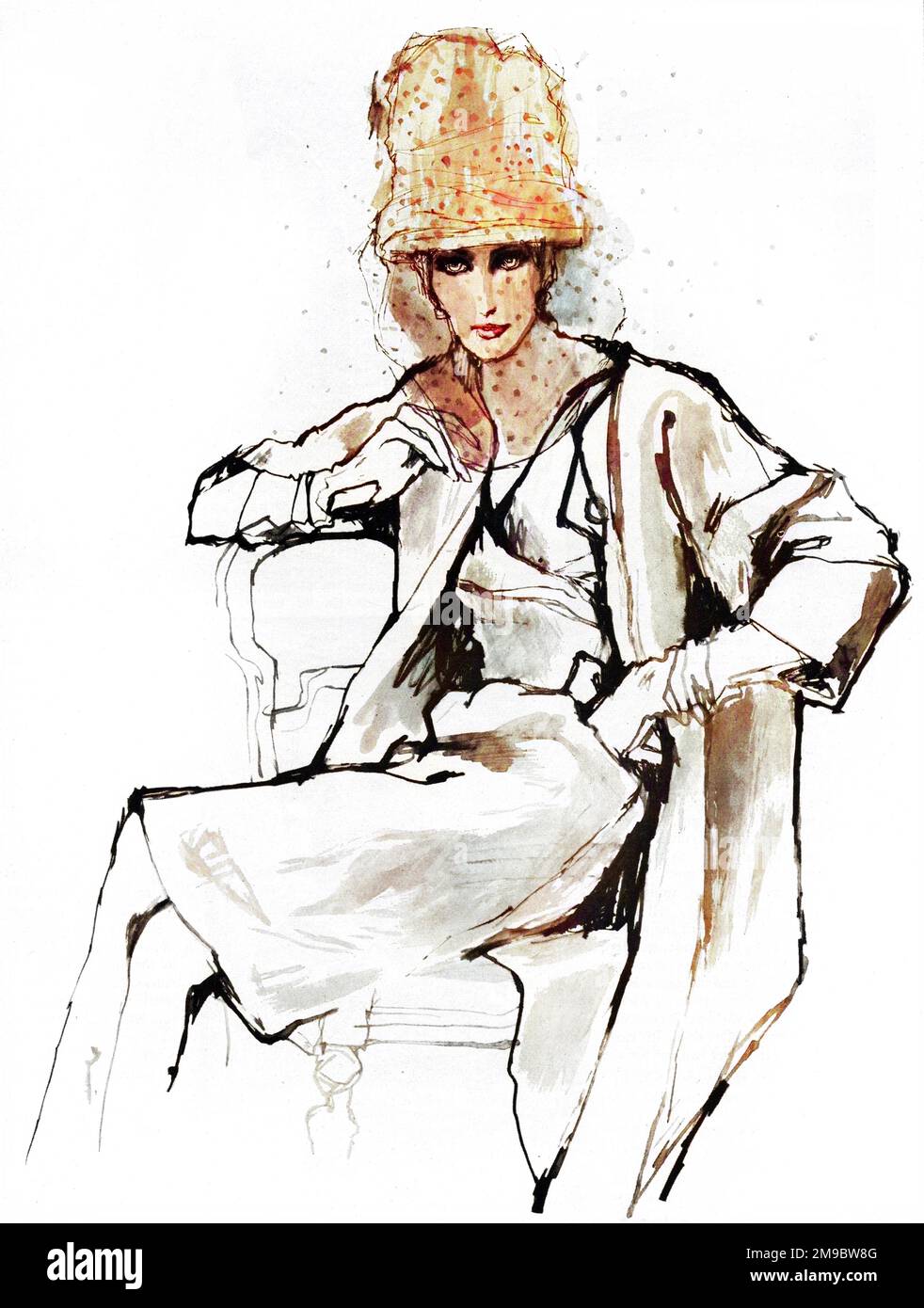 Robe et manteau en soie sauvage émeraude délicate comme un ensemble de mariage suggéré pour une mère de la mariée, avec une encolure basse, en biais et un noeud à la taille de la robe et un manteau spectaculaire, le tout par Julian Rose. Le chapeau filet à pois est de Simone Mirman. Banque D'Images