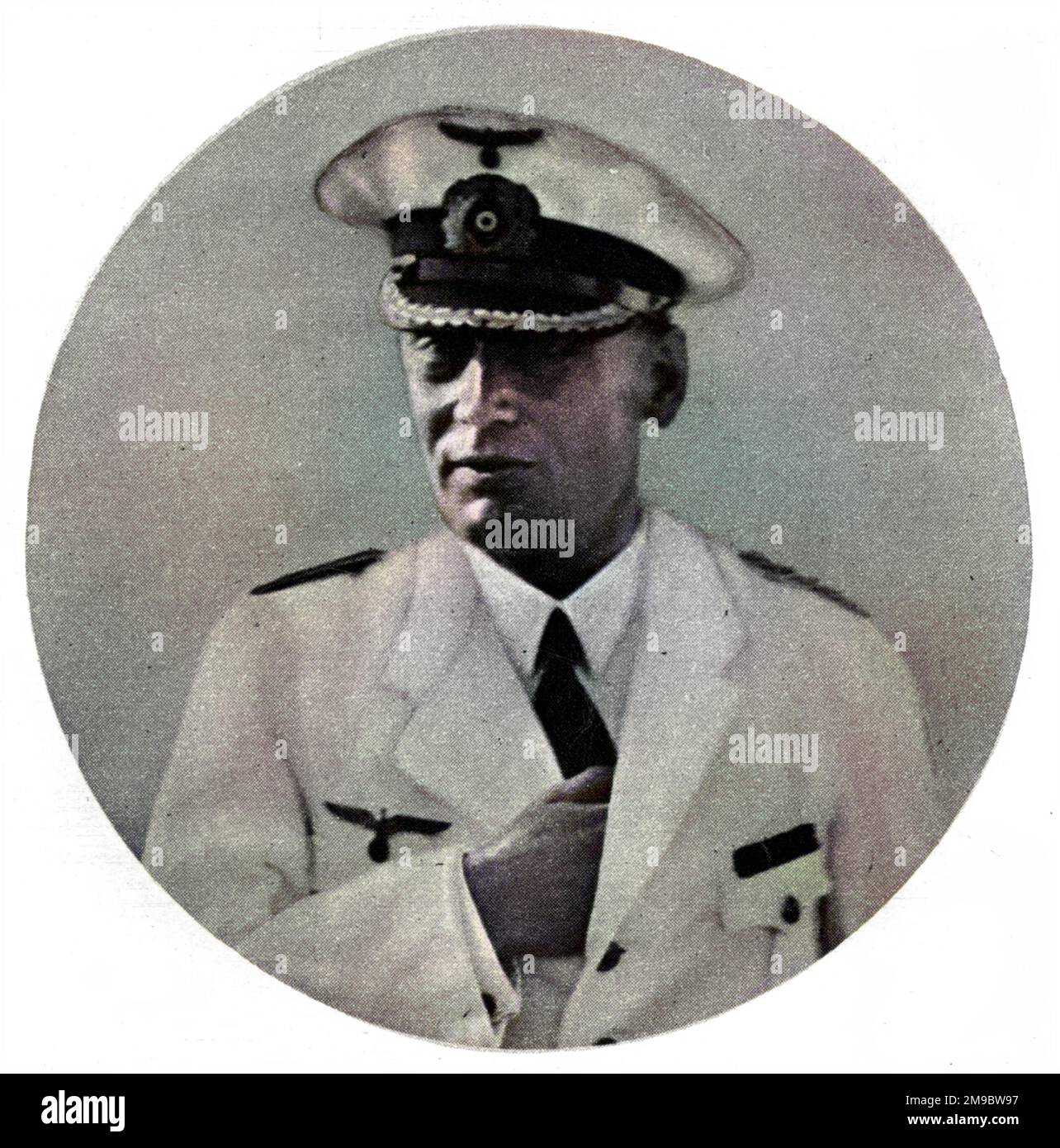 Capitaine Hans Wilhelm Langsdorff (1894 - 1939), officier de marine allemand et commandant du cuirassé de poche de l'amiral Graf Spee qui a été sabordé après la bataille de River plate près de Montevideo en Uruguay. Langsdorff lui-même a tiré peu de temps après le 19th décembre 1939. C'est l'une des dernières photos prises de lui. Banque D'Images