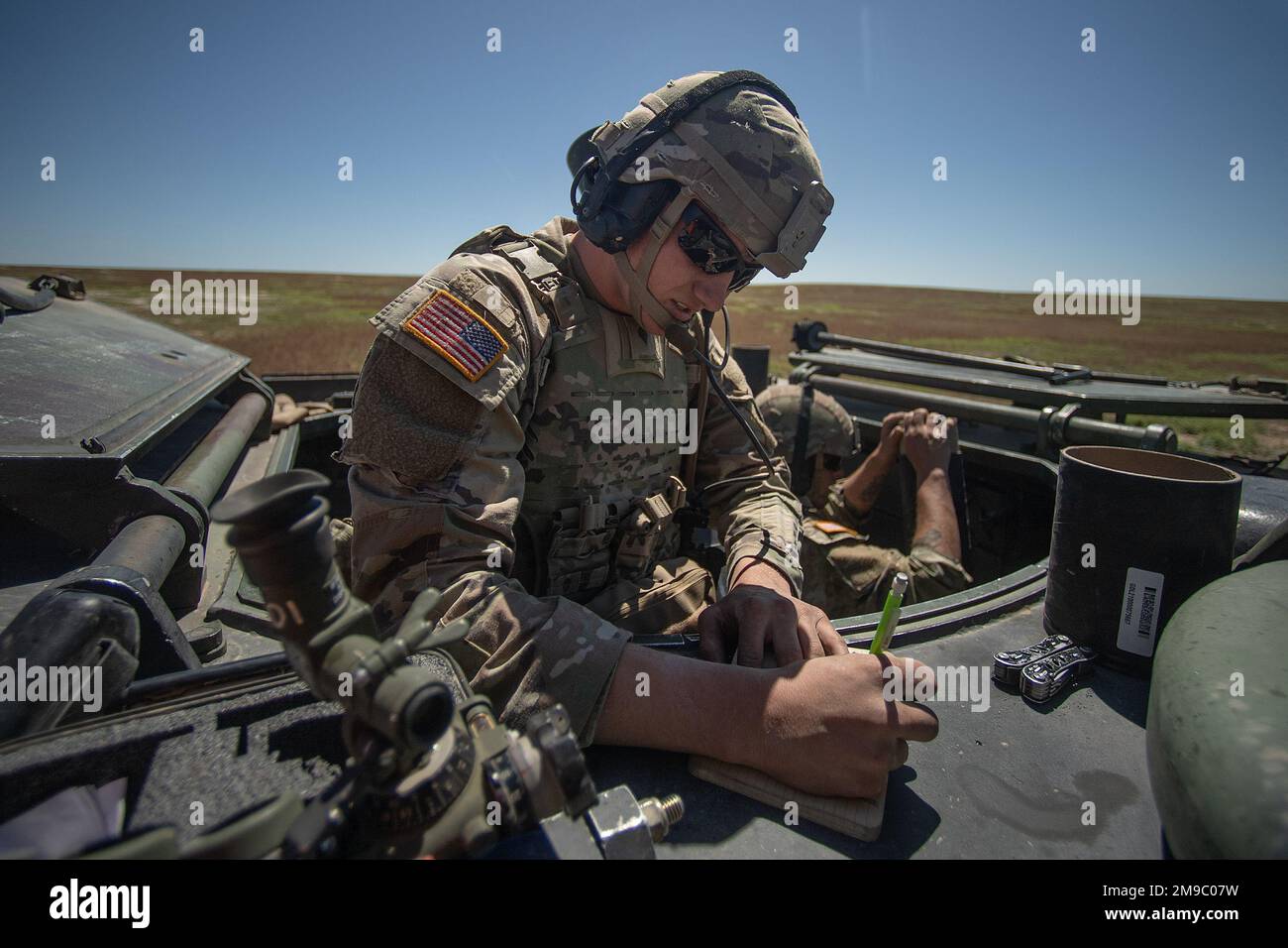 Le peloton mortar de la Garde nationale de l’Armée de l’Idaho, HHC, 2-116th Combined Arms Battalion affinent leurs compétences en préparation au déploiement à l’appui de l’opération Spartan Shield. Banque D'Images