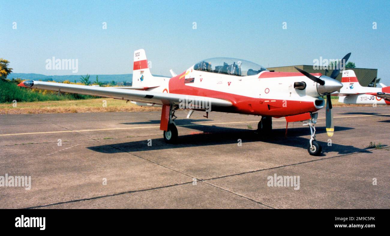 Armee de l'Air - Embraer EMB-312 Tucano 500 / 312-US (msn 312500), de DV05,312. (Armée de l'Air - Force aérienne française) Banque D'Images