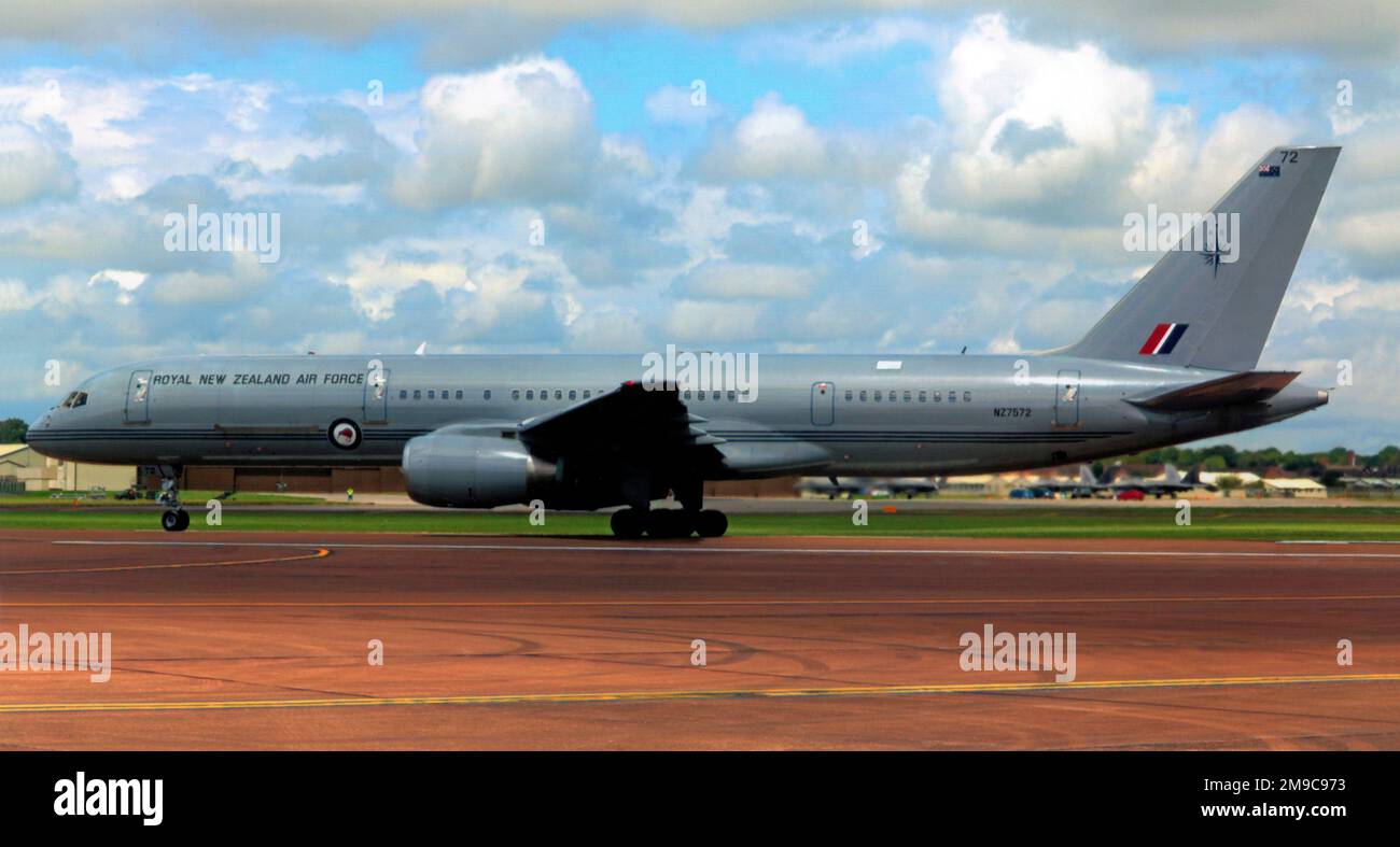 Royal New Zealand Air Force - Boeing 757-2K2 NZ7572 (msn 26634), au Royal International Air Tattoo - RAF Fairford le 19 juillet 2010. Banque D'Images