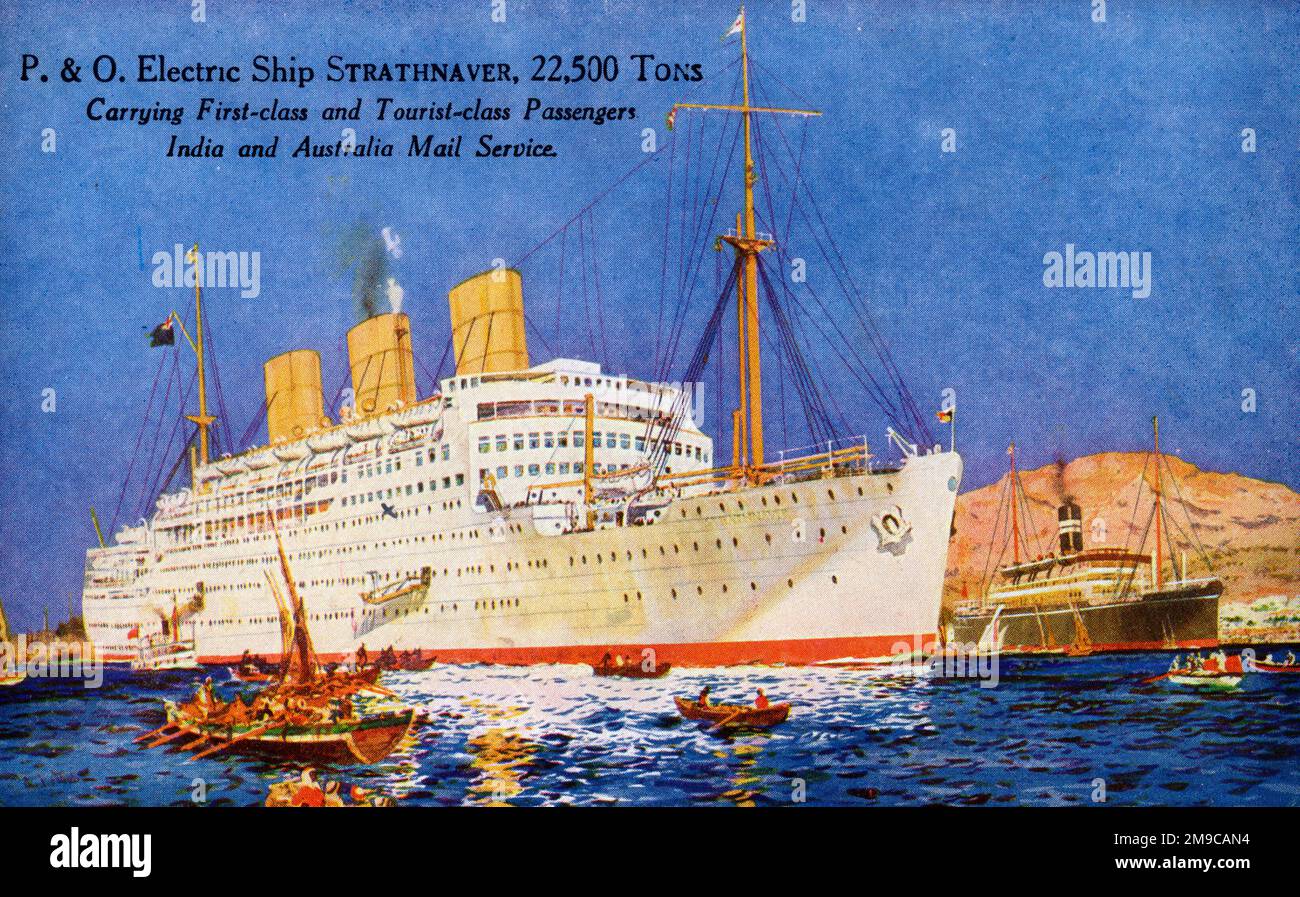 RMS Strathnaver, plus tard SS Strathnaver - un paquebot de la Peninsular and Oriental Steam navigation Company (P&O). Le premier des cinq navires sœurs de ce qui s'est appelé la classe 'Strath', peint avec des coques et des entonnoirs blancs, qui leur ont valu le surnom 'les belles Sœurs blanches' (ou juste 'les Sœurs blanches'). Royal Mail Ships qui a travaillé sur la route régulière de P&O entre Tilbury, dans l'Essex, en Angleterre, et Brisbane, dans le Queensland, en Australie. Strathnaver est resté en service pendant un peu plus de 30 ans, et a été mis au rebut en 1962. Banque D'Images