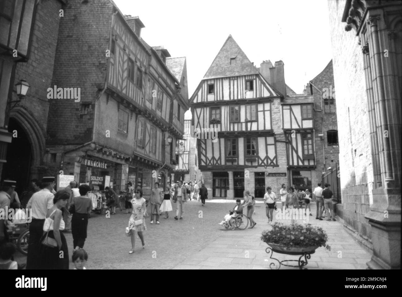 Les rues médiévales de Pleneuf, France Banque D'Images