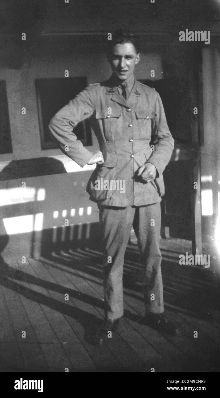 Un officier inconnu en uniforme, un an ou deux après la première Guerre mondiale a pris fin. Banque D'Images