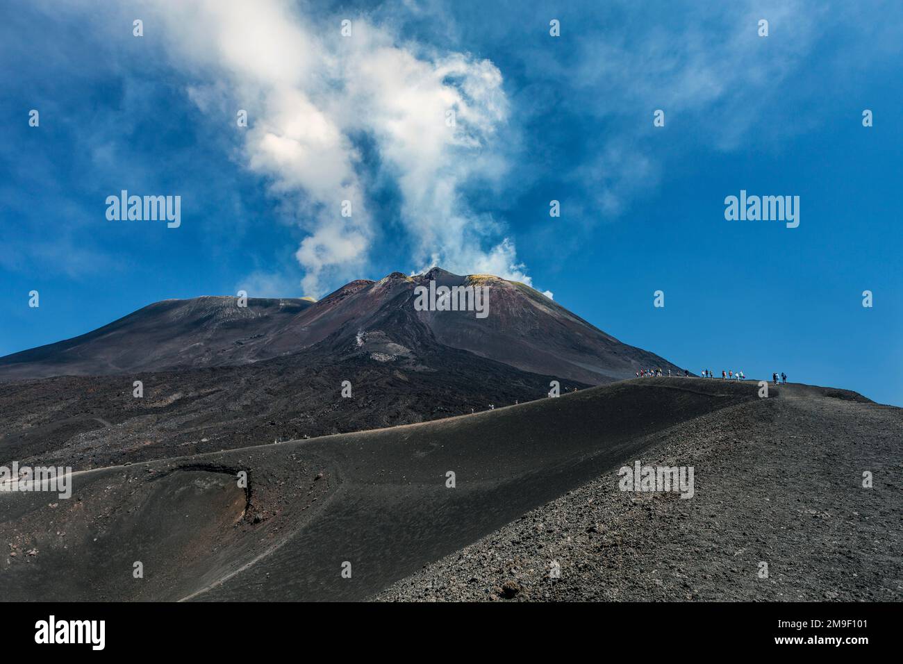Vapeur volcanique active sur l'Etna, le plus haut volcan d'Europe Banque D'Images
