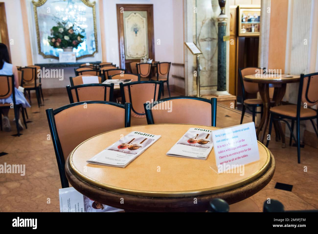 ROME, ITALIE - 30 JUIN 2019 : MAGASIN DE glace GIOLITTI à Roma. Célèbre magasin de glace de Rome. Vue de l'intérieur. Banque D'Images