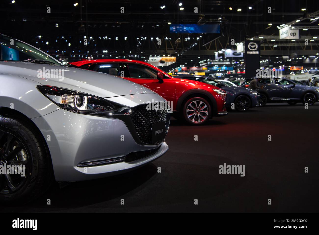 Mazda 2 exposé à l'exposition internationale de l'automobile de Thaïlande 39th 2022 sur 30 novembre 2022 à Nonthaburi, en Thaïlande. Banque D'Images