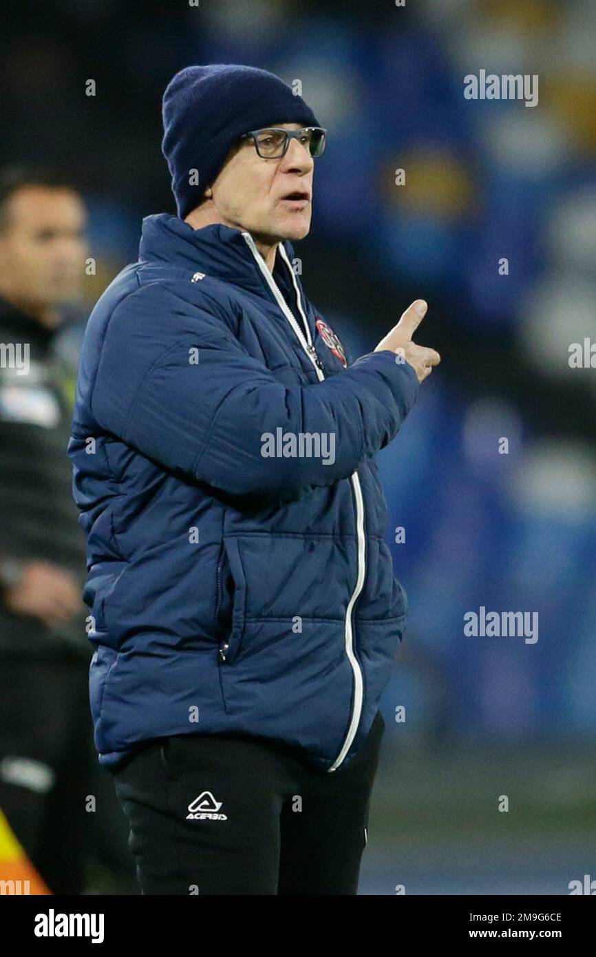 Lors du match de football de la coupe d'Italie entre SSC Napoli et Crémonese au stade Diego Armando Maradona à Naples, dans le sud de l'Italie, sur 17 janvier 2023. Banque D'Images Lors du match de football de la coupe d'Italie entre SSC Napoli et Crémonese au stade Diego Armando Maradona à Naples, dans le sud de l'Italie, sur 17 janvier 2023. Banque D'Images