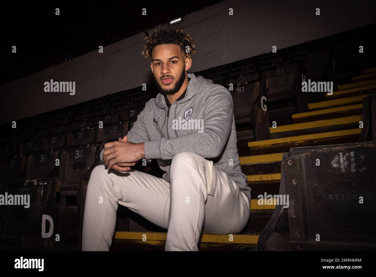 Barry Cotter signe pour Barnsley dans le cadre d'une entente de 3,5 ans à Oakwell, Barnsley, au Royaume-Uni. 18th janvier 2023. (Photo de Mark Cosgrove/News Images) à Barnsley, Royaume-Uni, le 1/18/2023. (Photo de Mark Cosgrove/News Images/Sipa USA) crédit: SIPA USA/Alay Live News Banque D'Images