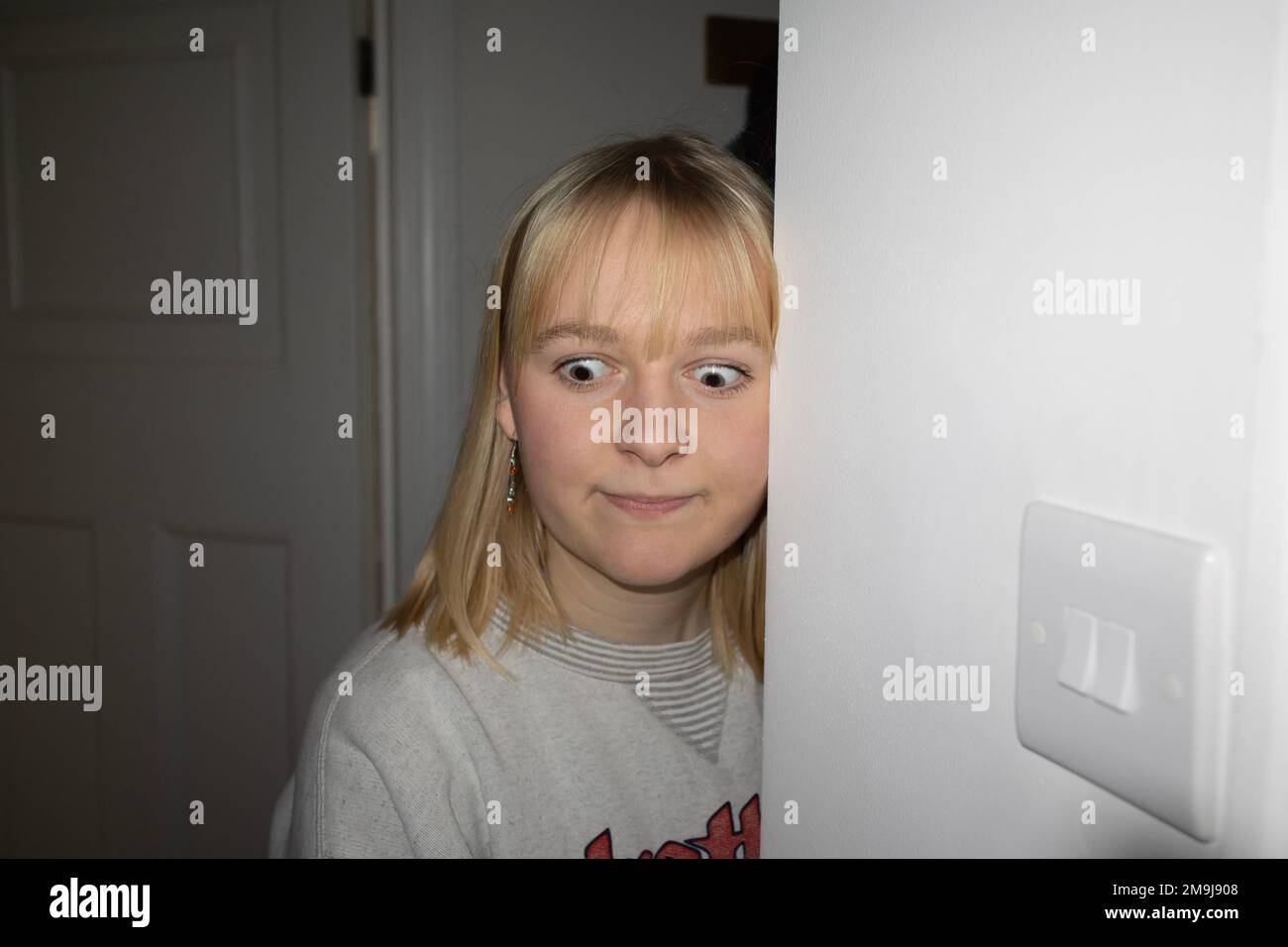 Génération Z, jeune femme née entre les années 1997 et 2012. Banque D'Images