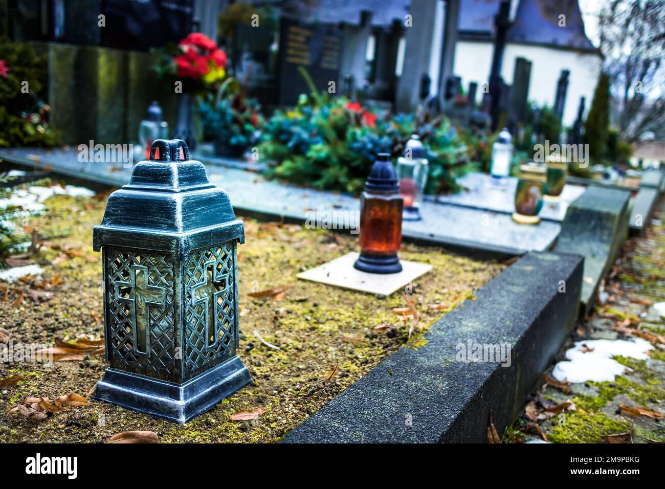 Bougie funéraire pour la tombe de cimetière, lumière de tombe à