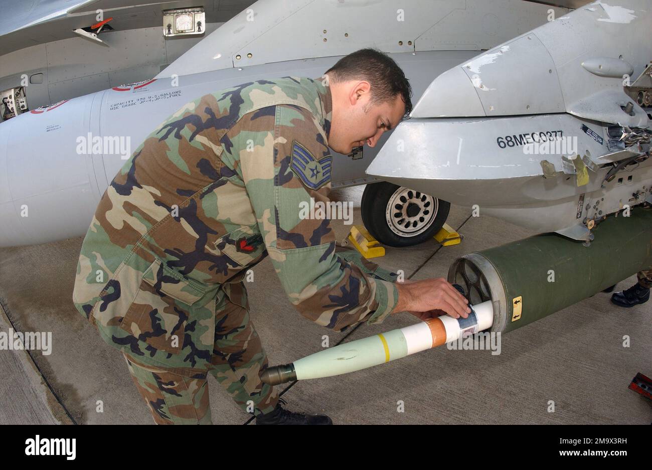 040114-F-0558K-033. Base: Barksdale Air Force base État: Louisiana (LA ...
