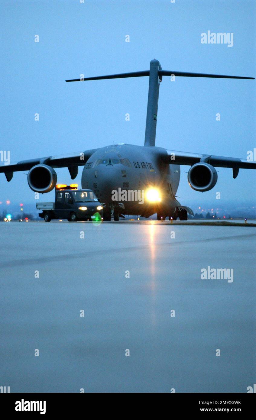 040220-F-1646R-075. Base: Aviano Air base État: Pordenone pays: Italie (ITA) scène Major Command montré: USAFE Banque D'Images