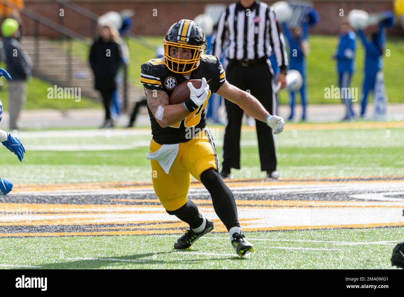 Missouri running back Cody Schrader runs the ball during the third quarter of an NCAA college football game against Kentucky Saturday, Nov. 5, 2022, in Columbia, Mo. (AP Photo/L.G. Patterson) Banque D'Images