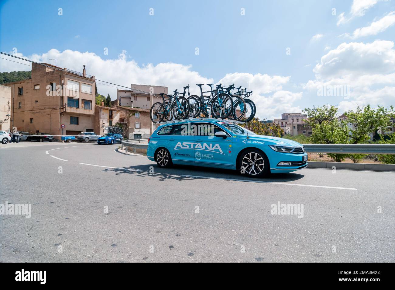 Voiture d'équipe Astana. Volta Catalunya 2019. Volta Road Cyclisme en Catalogne. Picamoixons, Tarragone, Catalogne, Espagne Banque D'Images