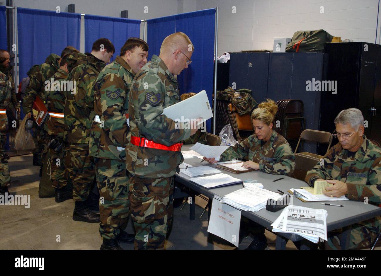 041106-F-0730D-034. Base : 174th Fighter Wing État : New York (NY) pays : États-Unis d'Amérique (USA) Banque D'Images