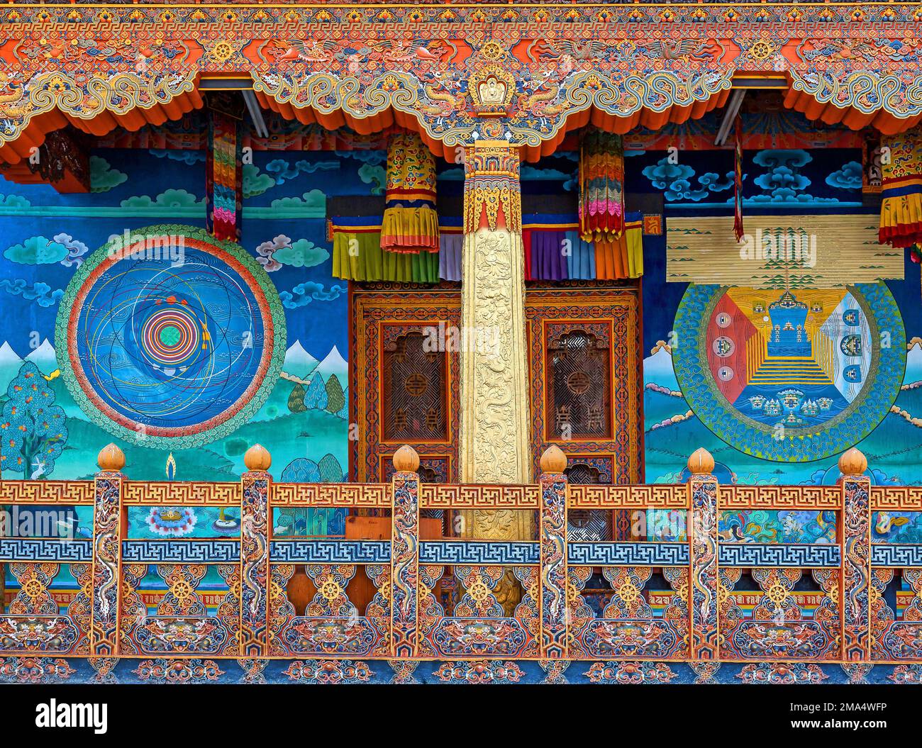 Mandala bouddhiste peint sur le mur, Punakha Dzong, Bhoutan. Banque D'Images