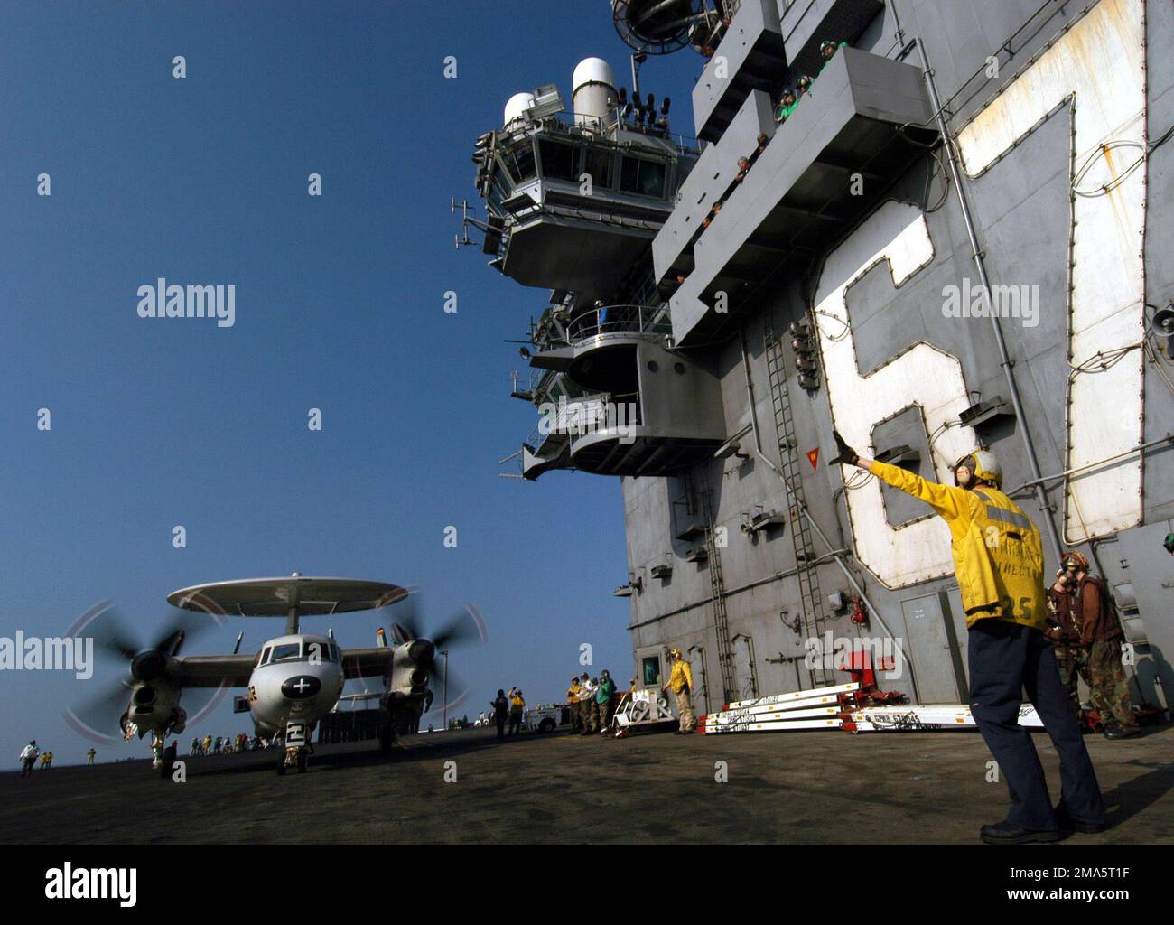 050217-N-8704K-003. Base: USS John F. Kennedy (CV 67) pays: Océan Atlantique (AOC) Banque D'Images