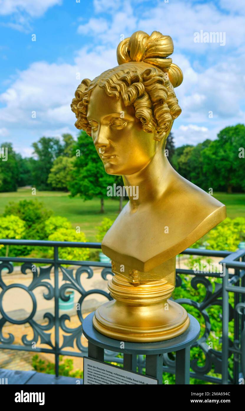 Buste d'or de Henriette Sonntag, Nouveau Palais, Parc du Prince Pueckler Muskau, Bad Muskau, Saxe, Allemagne Banque D'Images