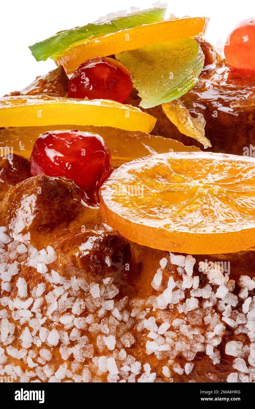 Gros plan de fruits confits sur une galette française traditionnelle