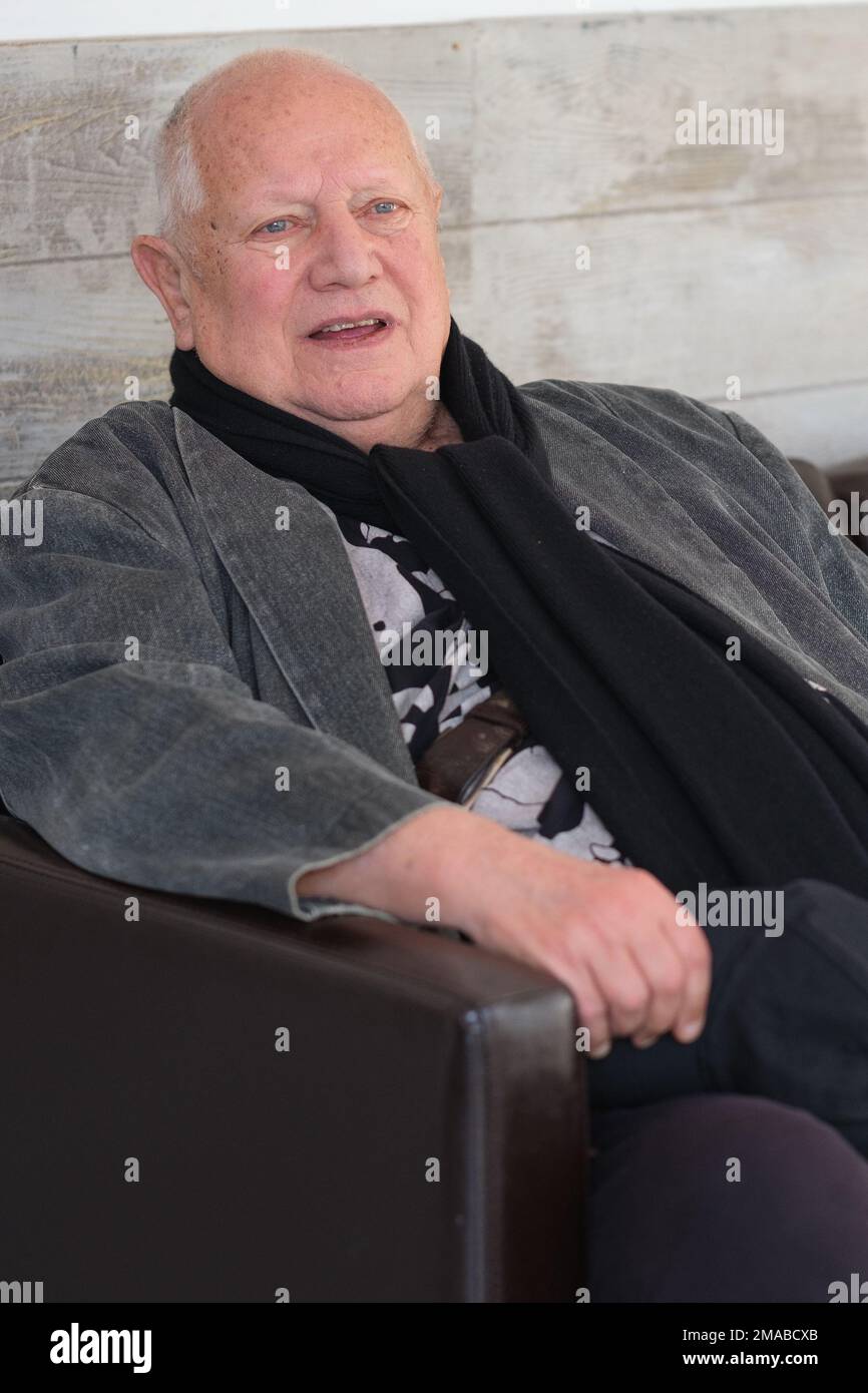 Madrid, Espagne. 19th janvier 2023. L'acteur Steven Berkoff pose pour une séance de portrait au Théâtre la Abadía de Madrid. (Photo par Atilano Garcia/SOPA Images/Sipa USA) crédit: SIPA USA/Alay Live News Banque D'Images