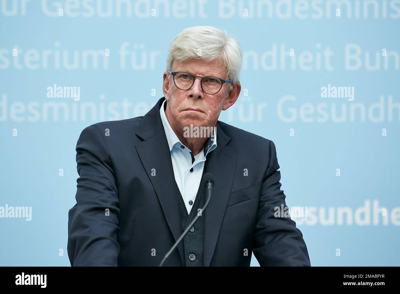 06.10.2022, Allemagne, Berlin, Berlin - Gernot Kiefer, Vice-Président du Conseil du GKV-Spitzenverband, lors d'une conférence de presse sur la Corona pande Banque D'Images